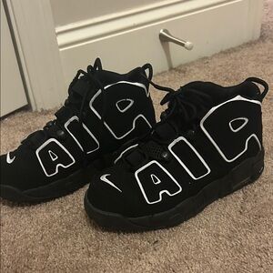 Boys Nike Air Uptempo Sneakers
